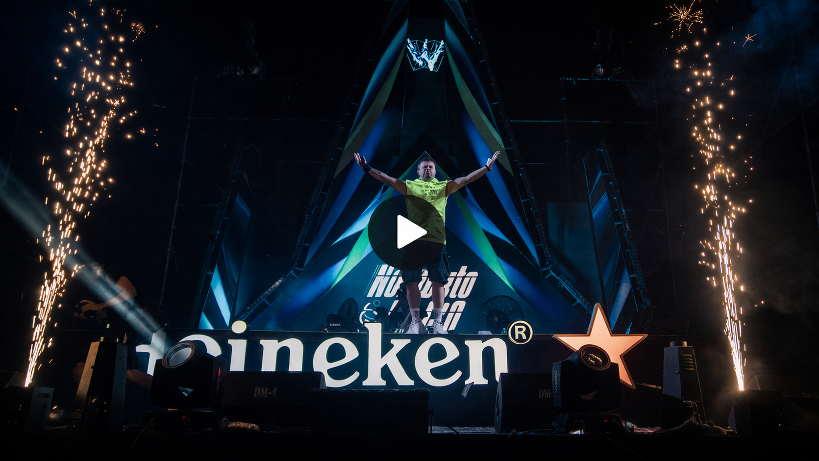 Norberto Loco live DJ performance at festival